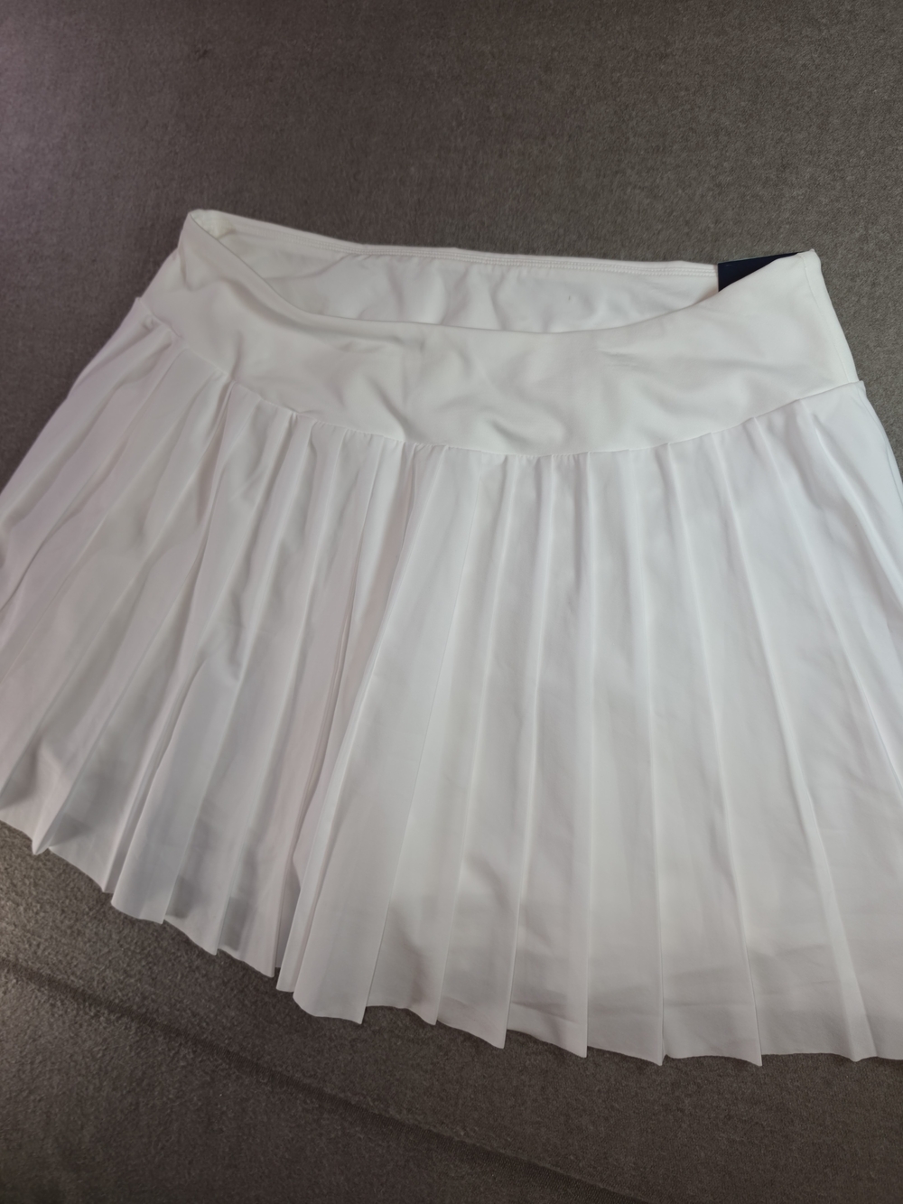 DSG White Pleated Sporty Performance Skort Wide Waistband NWT Womens Large